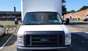 
									Ford E-350 2018 full								