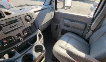 
									Ford E-350 2018 full								