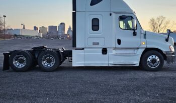 
									Freightliner Cascadia 2013 full								