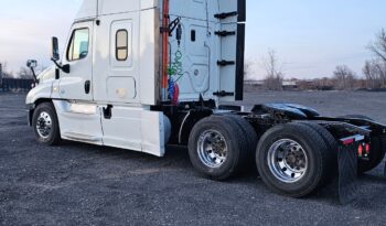 
									Freightliner Cascadia 2013 full								