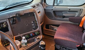 
									Freightliner Cascadia 2013 full								