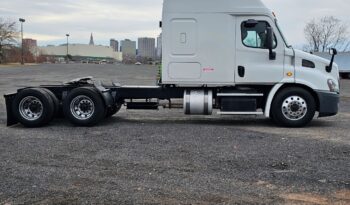 
									Freightliner Cascadia 2016 full								