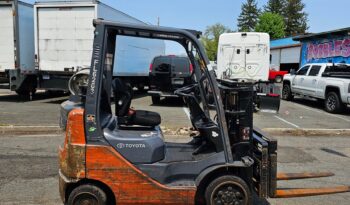 
									Toyota 8FGCU20 Forklift 2012 full								