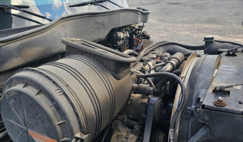 
								International 4300 2008 full									