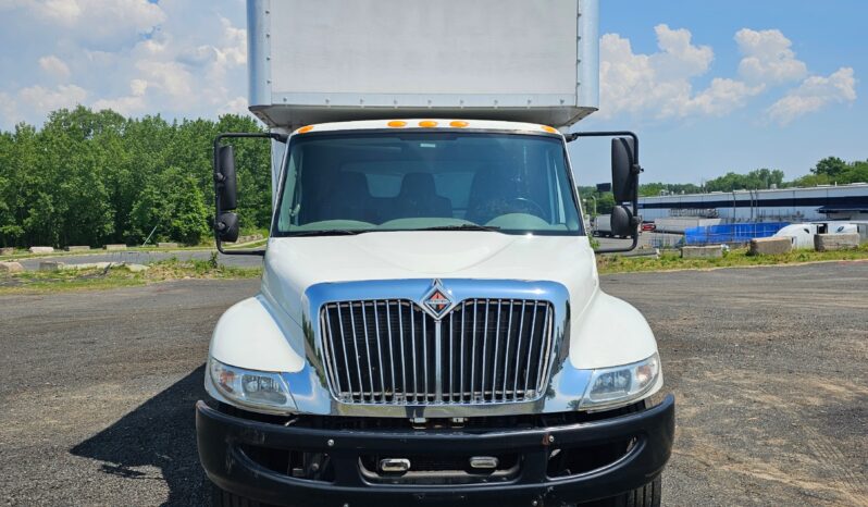 
								International 4300 2011 full									