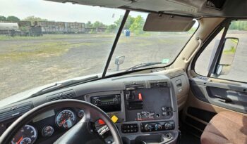 
									Freightliner Cascadia 2015 full								