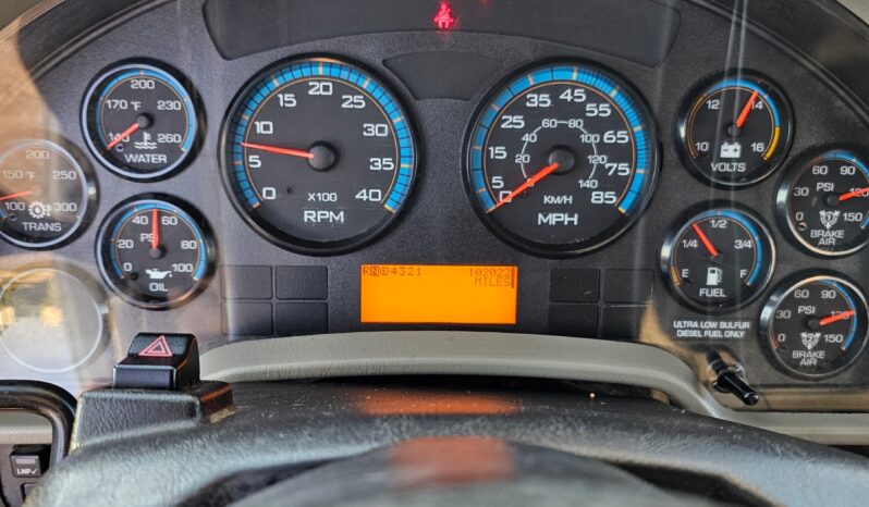 
								International 4300 2009 full									