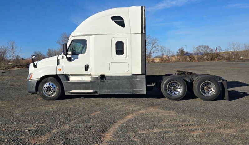 
								Freightliner Cascadia 2018 full									