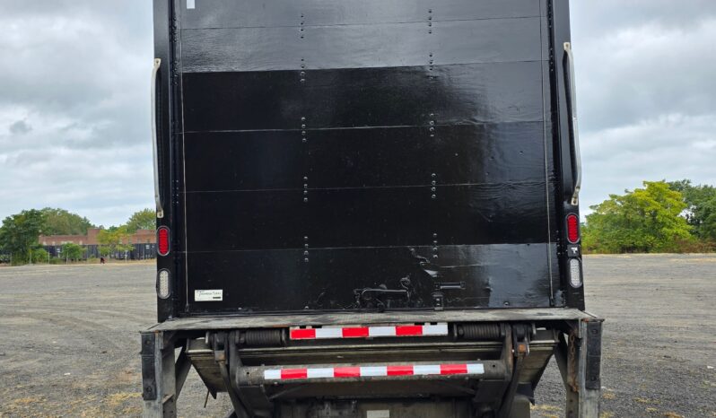 
								Freightliner M2 2015 full									