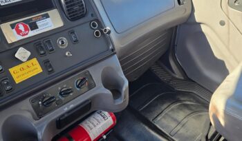 
									Freightliner M2 2013 full								