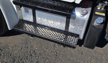 
									Freightliner M2 2013 full								