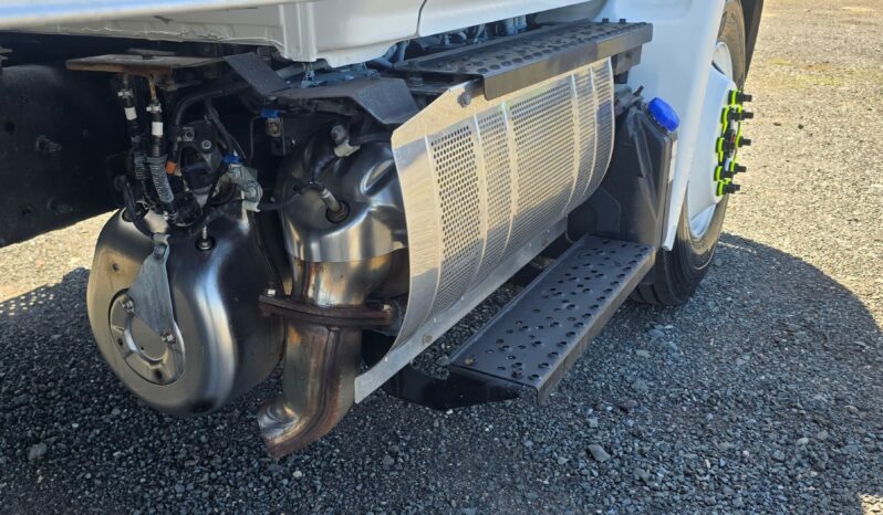 
								Hino 268/338 2016 full									