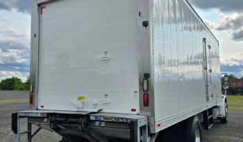 
									Freightliner M2 Reefer 2018 full								