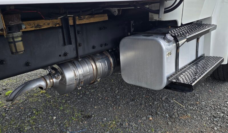 
								Freightliner M2 Reefer 2018 full									