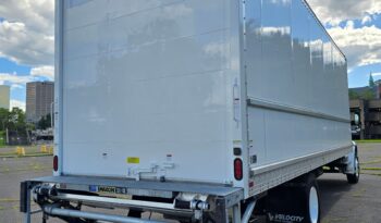 
									Freightliner M2 2018 full								