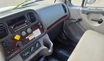 
									Freightliner M2 2018 full								